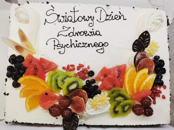 Tort z napisem światowy dzień zdrowia psychicznego.